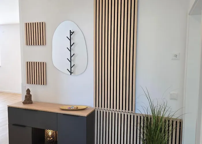Grosses Mit Kueche, Dusche, Badewanne, Balkon, Parkplatz Vor Dem Haus, Schnelles Internet, Ada5